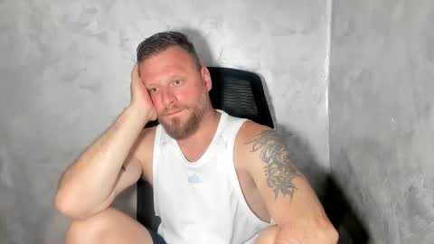 Snapshot of alexboy2022 chatting on June 2026 05:39:02 PM onlyfans..alexyno2022 online show from June 2026 05:39:02 PM
