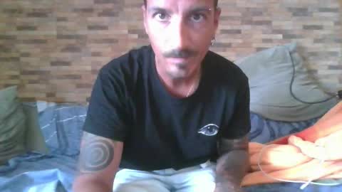 Snapshot of alexdelarge23 chatting on October 2025 11:33:01 AM alexdelarge23 online show from October 2025 11:33:01 AM