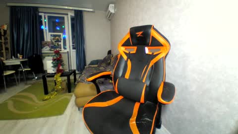 Alex online show from December 2024 03:03:01 PM