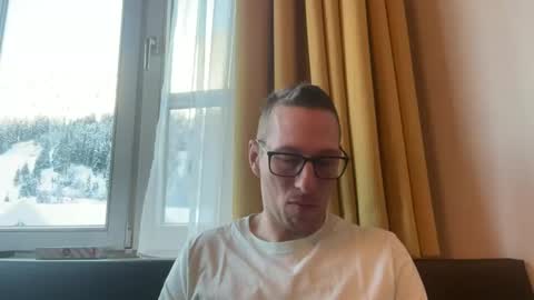 Snapshot of alexhunter4u chatting on December 2024 09:11:02 AM alexhunter4u online show from December 2024 09:11:02 AM