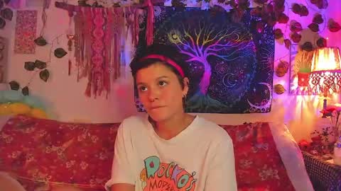 Snapshot of alexiafisher_ chatting on June 2026 01:29:02 AM Alex online show from June 2026 01:29:02 AM