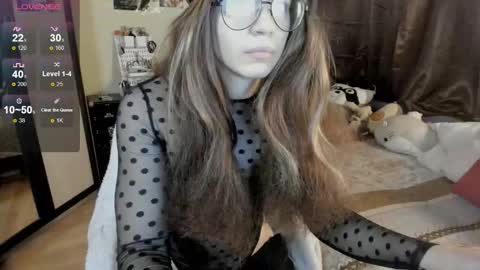 alexiamaiex online show from November 2025 04:12:02 AM