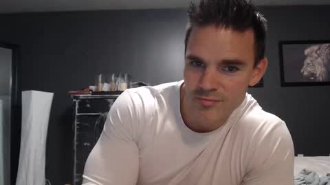 Alex online show from November 2025 11:26:02 PM