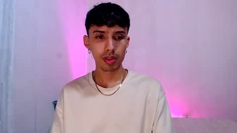 Snapshot of alexis21_ chatting on July 2026 08:02:01 PM Alexis online show from July 2026 08:02:01 PM