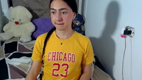 Snapshot of alexis_brown11 chatting on July 2026 02:04:02 AM -- ALEXIS -- online show from July 2026 02:04:02 AM
