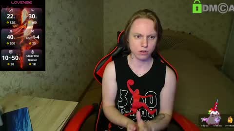 Alexis online show from April 2026 07:07:02 PM