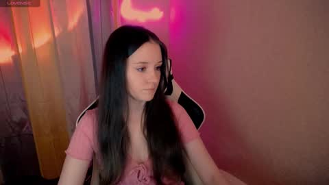 Snapshot of alexis_miss chatting on March 2025 10:17:02 PM Alexis Miss online show from March 2025 10:17:02 PM