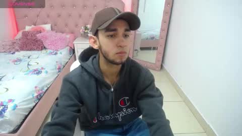 alexiscollinss online show from February 2025 12:26:02 PM