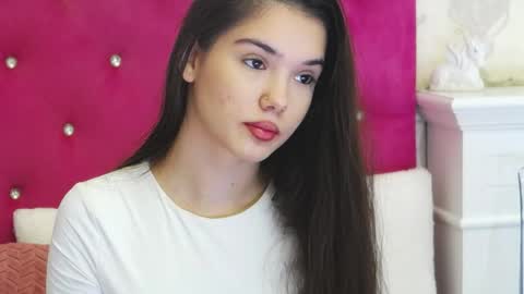 alexisdevine online show from April 2026 04:24:02 AM