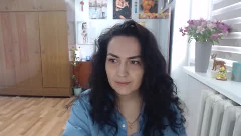 Snapshot of alexismillers chatting on April 2026 09:19:01 AM AlexisMillers online show from April 2026 09:19:01 AM