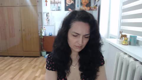 Snapshot of alexismillers chatting on May 2026 07:13:02 AM AlexisMillers online show from May 2026 07:13:02 AM