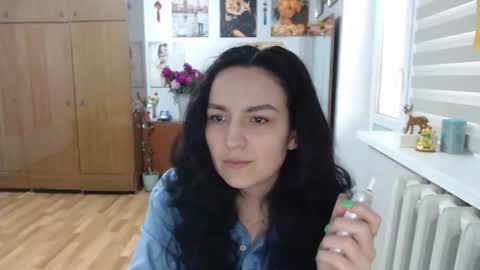 Snapshot of alexismillers chatting on May 2026 12:13:02 PM AlexisMillers online show from May 2026 12:13:02 PM