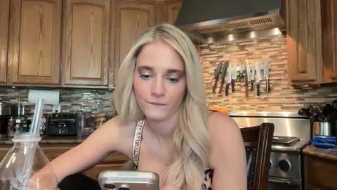 alexispaige06 online show from February 2026 11:13:01 PM