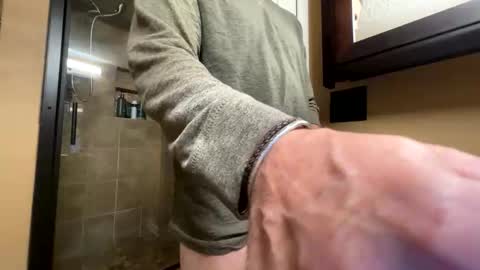 Alex online show from November 2025 02:12:01 AM