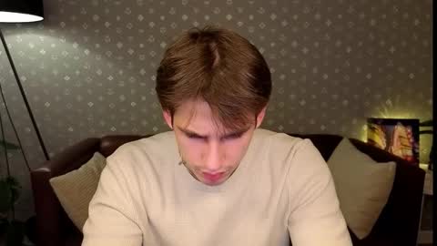 Dennis online show from October 2025 12:17:02 PM