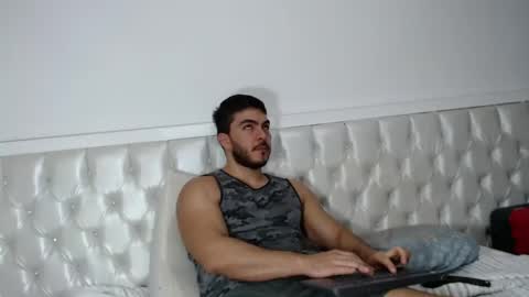 alexsb1998 online show from May 2026 06:41:02 AM