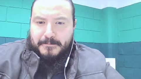 Snapshot of alextambet chatting on January 2025 03:54:02 PM alextambet online show from January 2025 03:54:02 PM