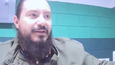 Snapshot of alextambet chatting on November 2025 01:44:01 PM alextambet online show from November 2025 01:44:01 PM