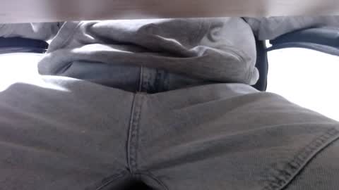 Alex online show from March 2025 04:24:02 AM