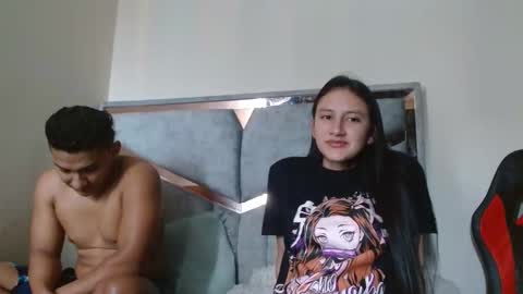 alex y luisa online show from April 2026 03:46:02 PM