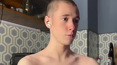 Alex online show from December 2024 09:04:02 PM