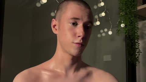 Alex online show from February 2025 07:07:01 PM