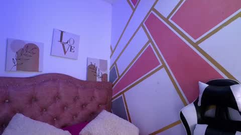 Snapshot of alexxa_cutie chatting on May 2026 11:07:01 AM Alexxa online show from May 2026 11:07:01 AM