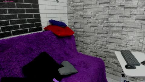 Alexxa Marquez online show from April 2026 08:31:01 PM