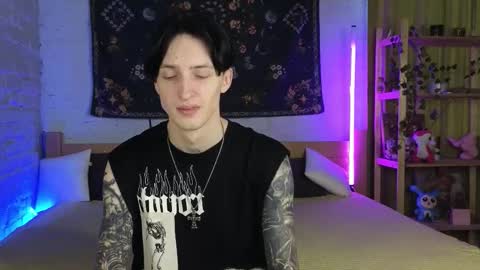 Alex online show from February 2026 03:13:01 AM