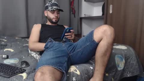 alexxx1106 online show from December 2024 05:17:02 AM