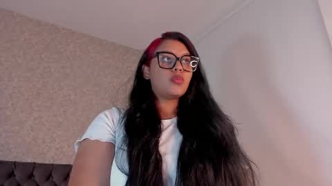 Snapshot of aleya_black chatting on April 2026 03:23:02 AM aleya_black online show from April 2026 03:23:02 AM