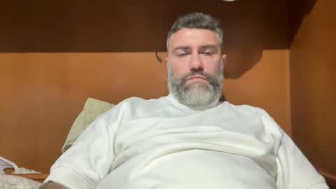 alfali online show from November 2025 08:00:01 PM