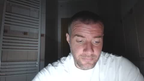 alfiesolomons87 online show from March 2026 06:00:01 PM