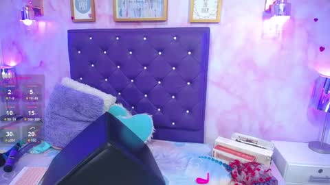 Snapshot of alicceblack8 chatting on January 2025 07:55:02 AM AlicceBlack8 online show from January 2025 07:55:02 AM