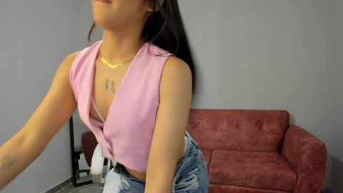 Alice online show from December 2024 09:04:02 PM