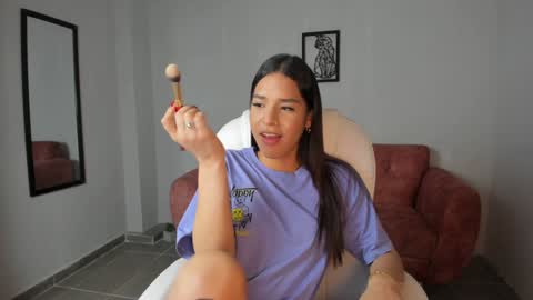 Alice online show from February 2025 08:02:02 PM