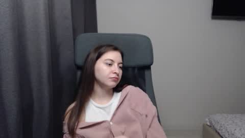 Alice online show from January 2025 10:56:01 PM