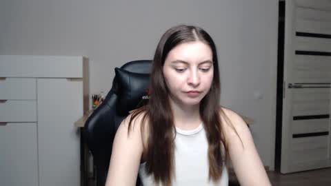 Alice online show from February 2025 10:09:02 PM