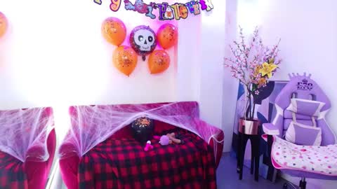 Alice  online show from October 2025 03:41:02 AM