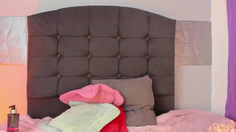  Alice Evans online show from February 2025 08:11:02 AM