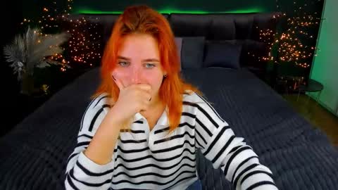 Snapshot of alice_janess chatting on October 2025 07:06:02 AM Alice online show from October 2025 07:06:02 AM