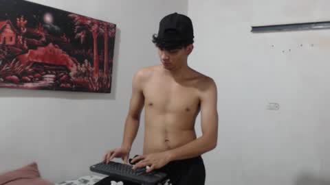 alice online show from October 2025 08:50:02 PM