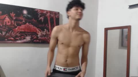 alice online show from October 2025 10:37:01 PM