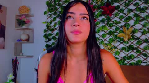 alice_rous21 online show from November 2025 01:33:02 PM