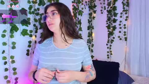 Snapshot of alice_samii chatting on October 2025 11:53:02 AM Alice and Samii online show from October 2025 11:53:02 AM