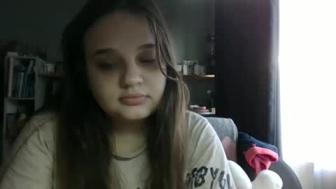 Cristal online show from October 2025 05:41:01 AM