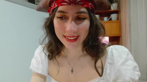 Snapshot of alice_sincere chatting on April 2026 09:17:02 PM Alice Love you all online show from April 2026 09:17:02 PM