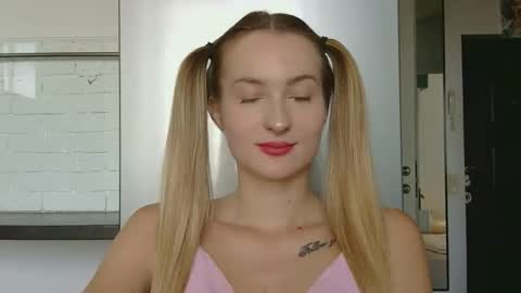 Snapshot of alice_sweet_01 chatting on September 2025 11:10:01 AM Alice online show from September 2025 11:10:01 AM