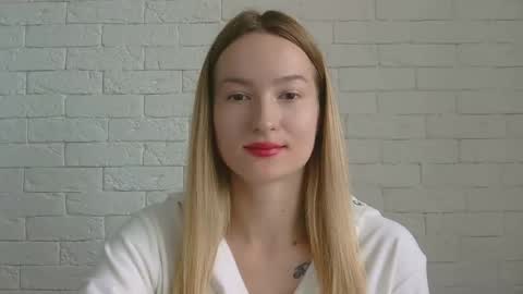 Snapshot of alice_sweet_01 chatting on October 2025 10:48:01 AM Alice online show from October 2025 10:48:01 AM