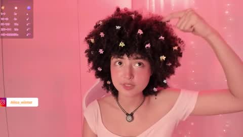 Alice  online show from November 2025 06:19:02 PM